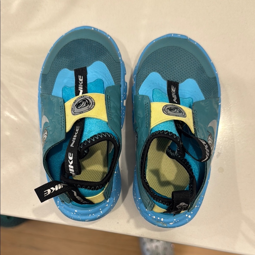 Nike Blue and Yellow Shoes Lightweight